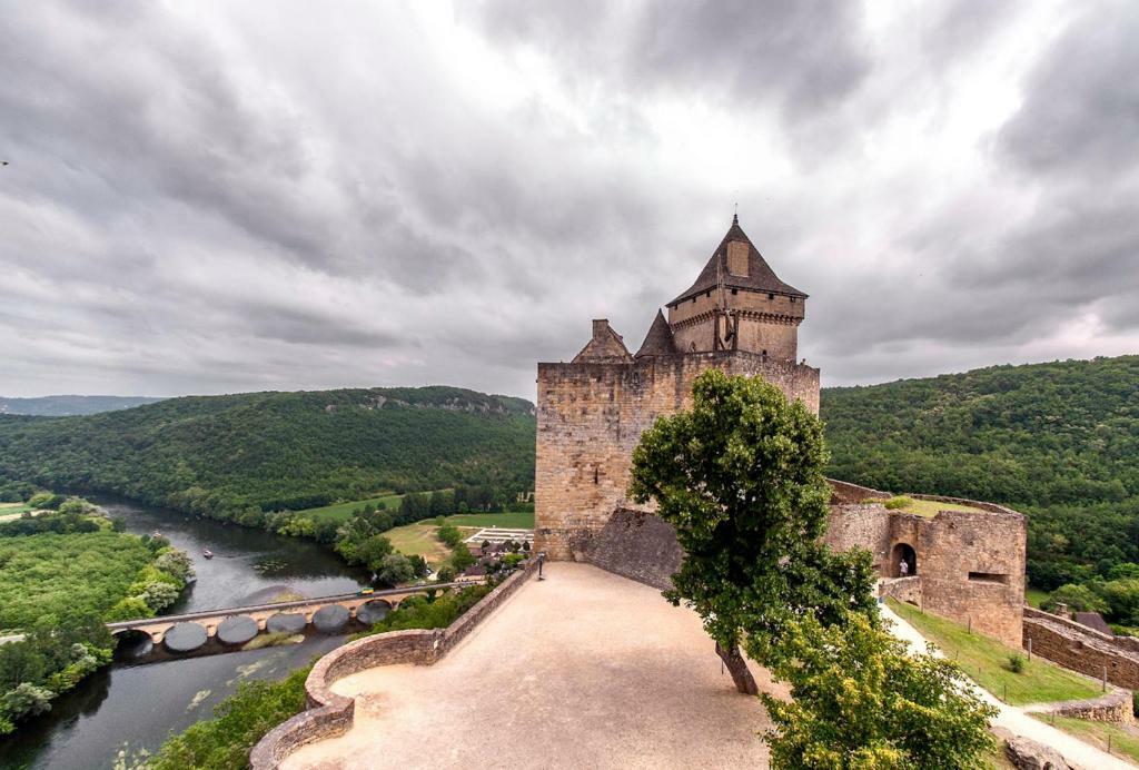La CHAMBRE du SABOTIER - Baignade, canoë, piste cyclable à proximité Castelnaud La Chapelle Exterior foto